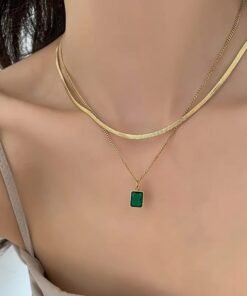 Anti Tarnish Neck Chain With Green Stone